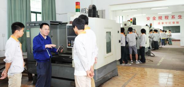 校园实习工厂